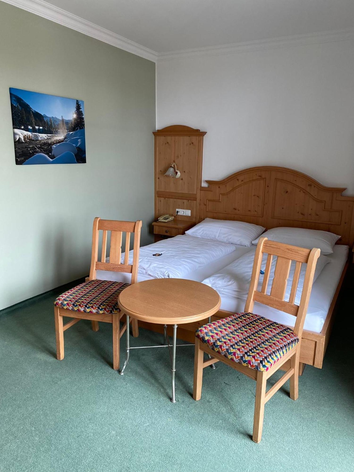 Hotel Gruenwaldkopf Обертауэрн Экстерьер фото