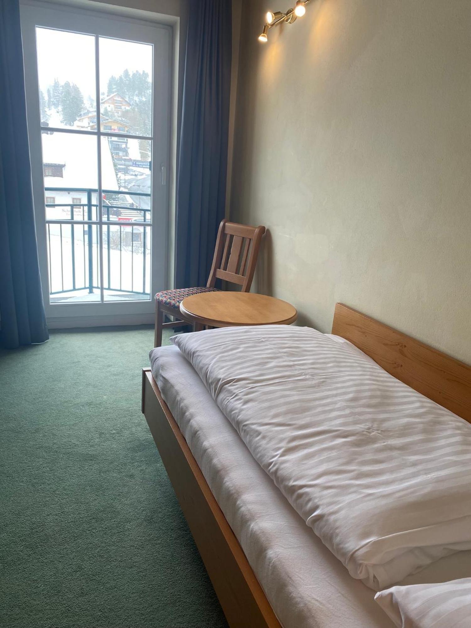 Hotel Gruenwaldkopf Обертауэрн Экстерьер фото